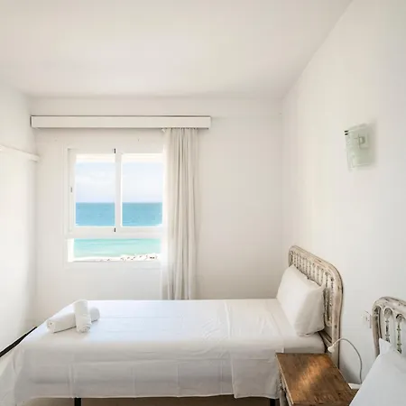 Aa Guest - Sandbeach Front Sea Views Eco Lejlighed