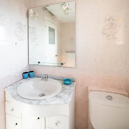 Aa Guest - Sandbeach Front Sea Views Eco Lejlighed *
